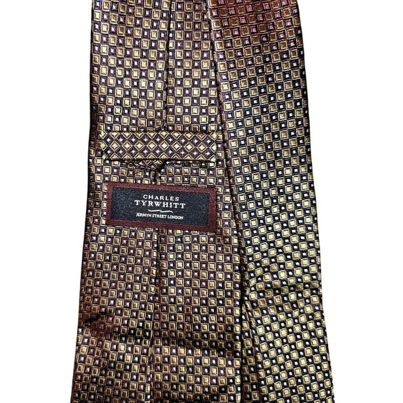 Charles Tyrwhitt Silk Mens Geometric Pattern Necktie Burgundy & Gold - Picture 4 of 9